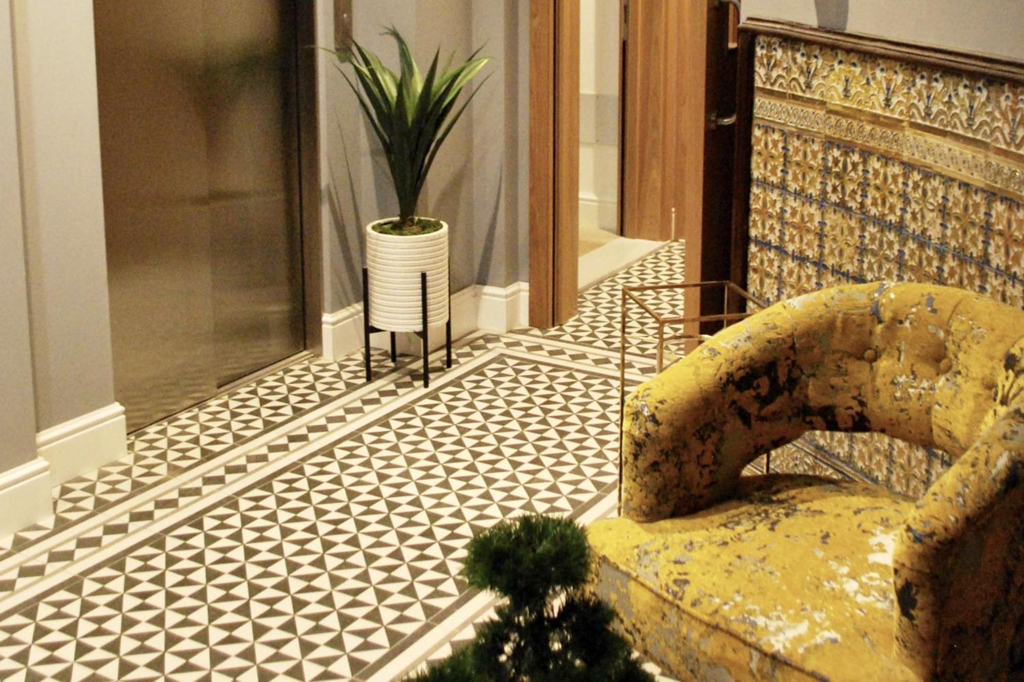 Fabulous City Centre Apartment - Grand Central House Gibraltár Kültér fotó