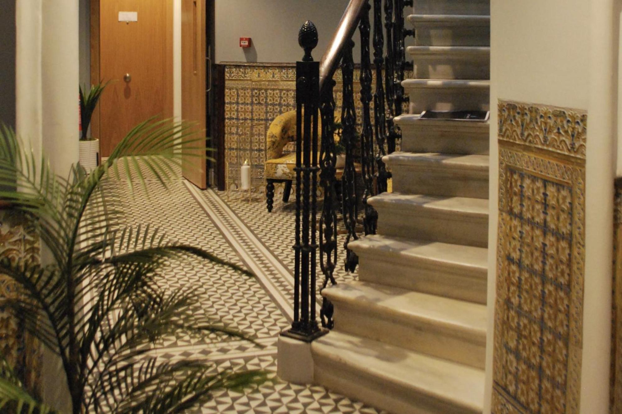 Fabulous City Centre Apartment - Grand Central House Gibraltár Kültér fotó