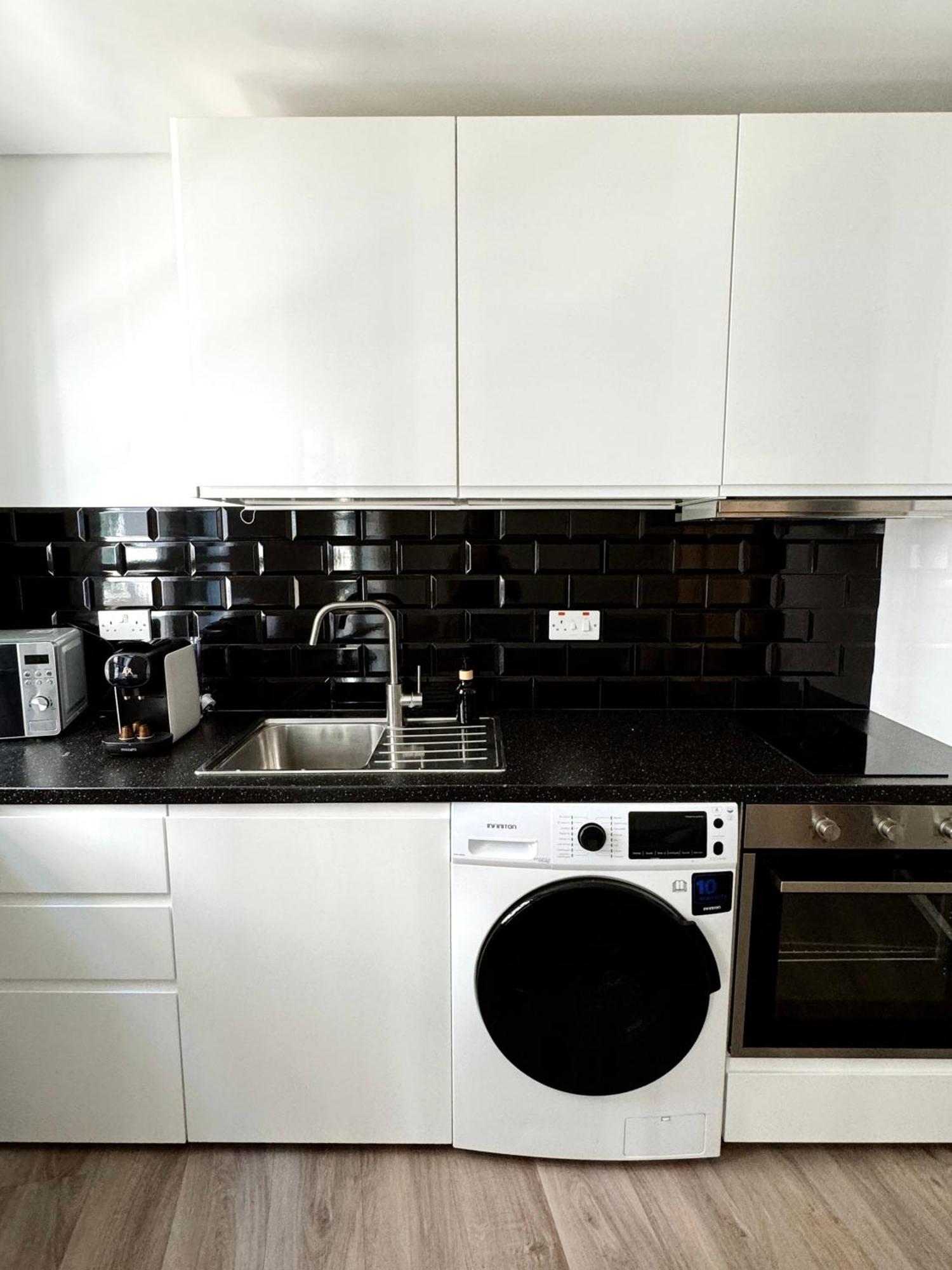 Fabulous City Centre Apartment - Grand Central House Gibraltár Kültér fotó
