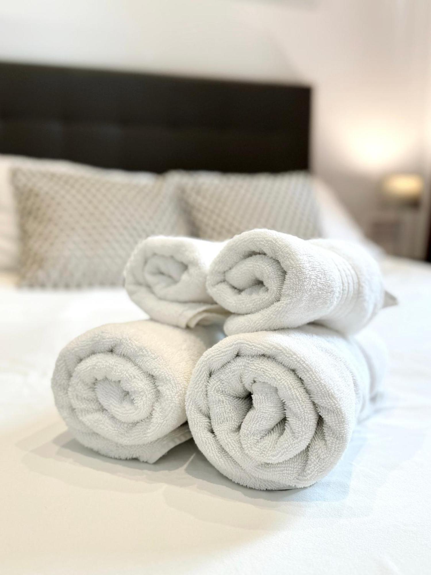 Fabulous City Centre Apartment - Grand Central House Gibraltár Kültér fotó