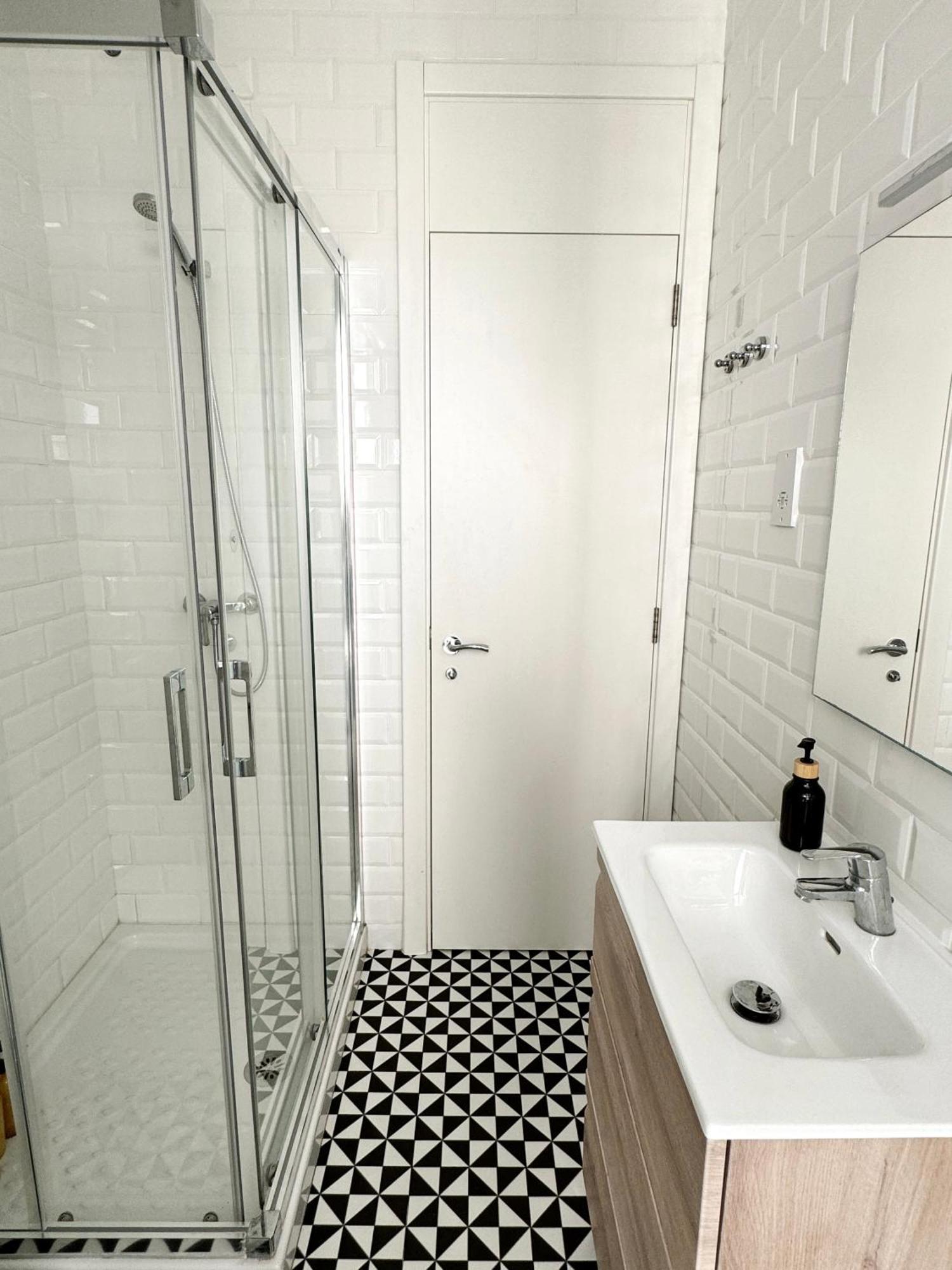 Fabulous City Centre Apartment - Grand Central House Gibraltár Kültér fotó