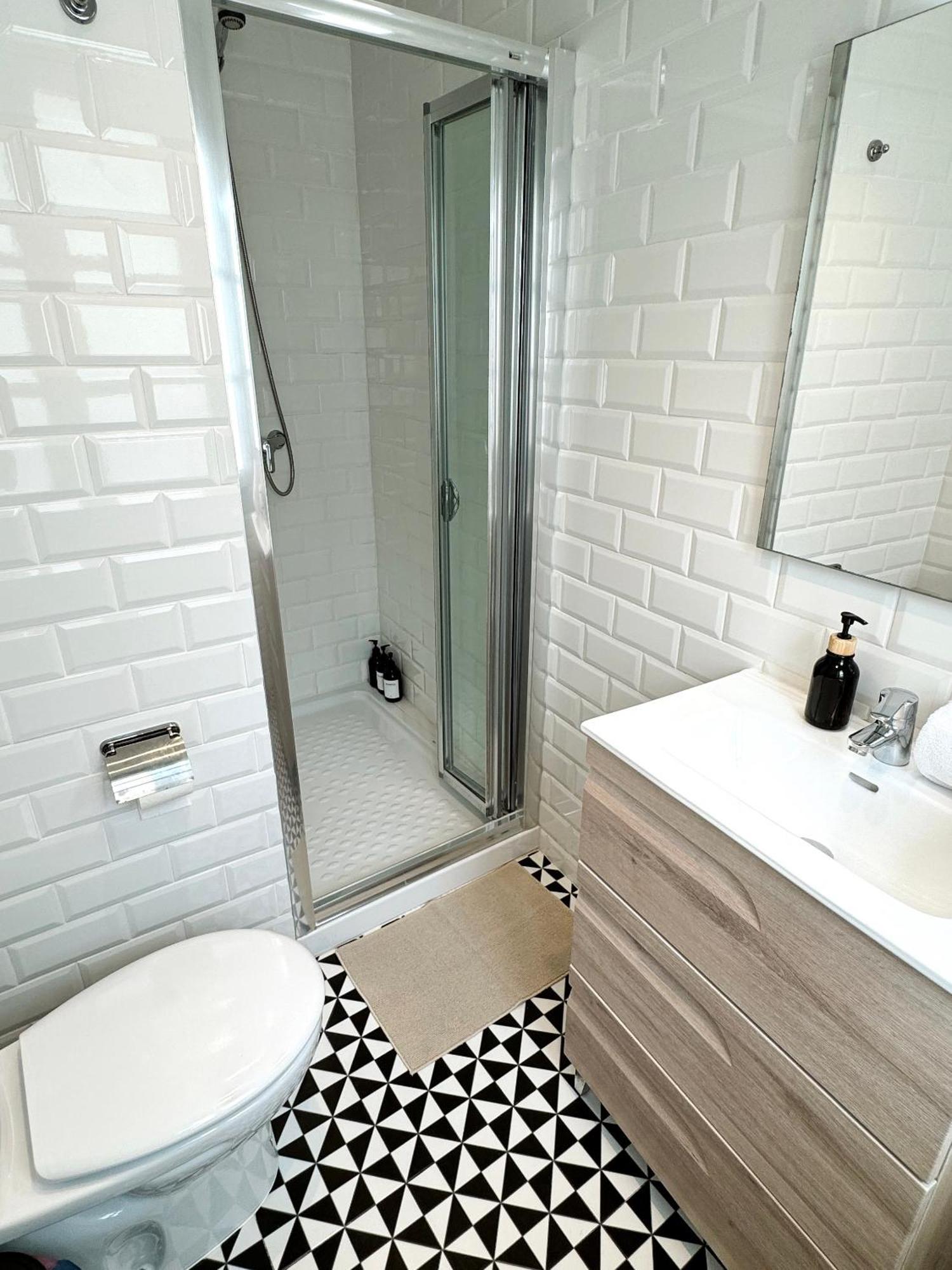 Fabulous City Centre Apartment - Grand Central House Gibraltár Kültér fotó