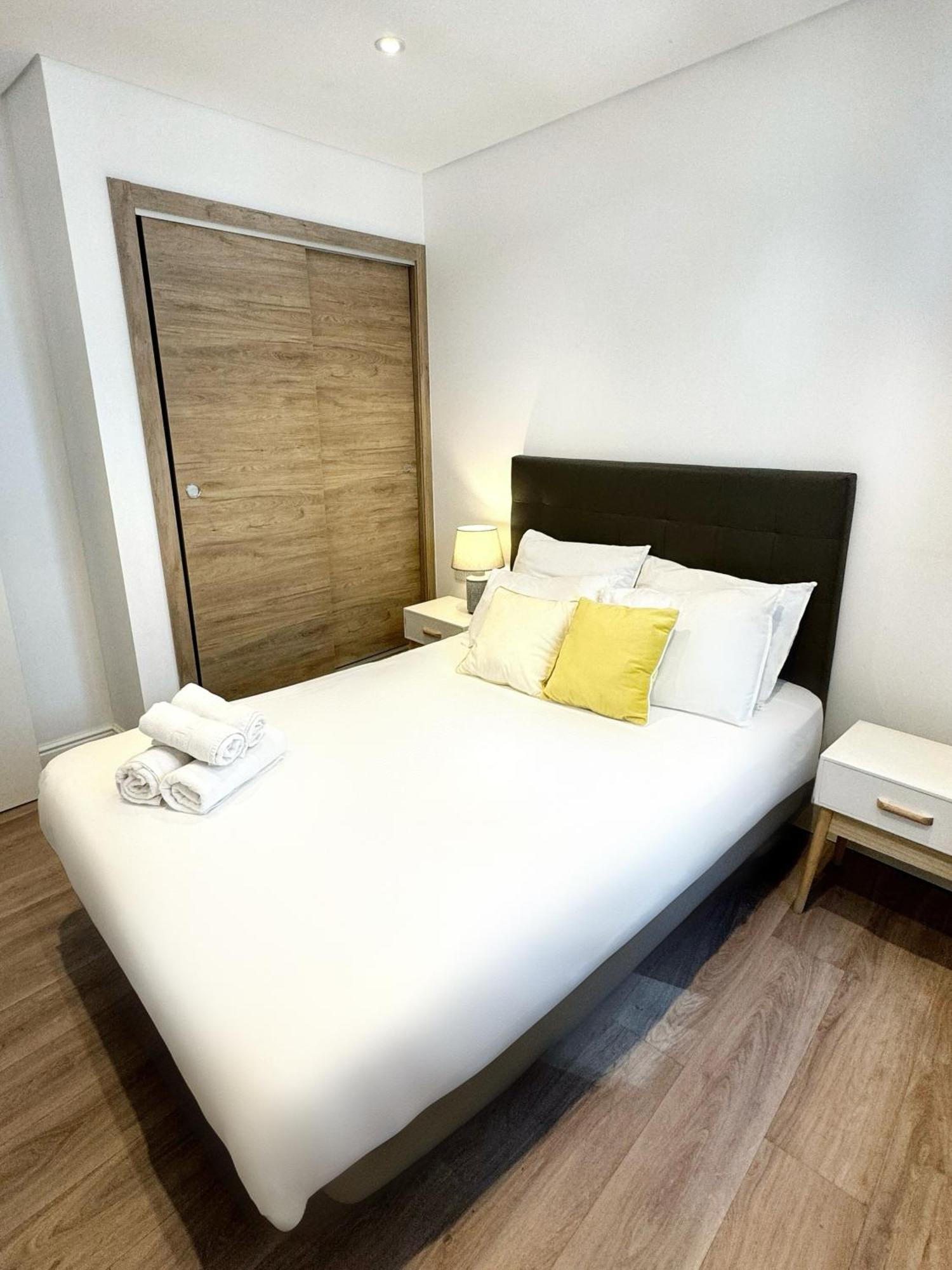 Fabulous City Centre Apartment - Grand Central House Gibraltár Kültér fotó